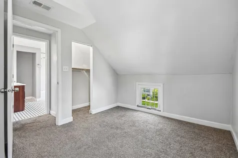 17127 Oak Park Avenue Tinley Park IL 60477