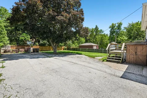 17127 Oak Park Avenue Tinley Park IL 60477