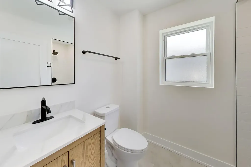 1632 West 100th Place Chicago IL 60643