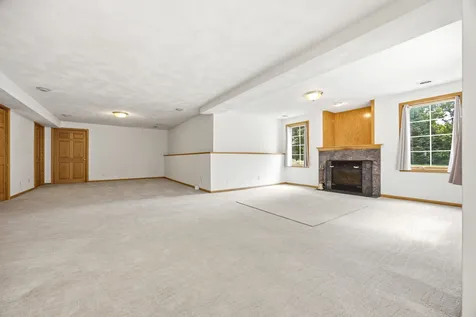 11497 Ridgecrest Drive Roscoe IL 61073
