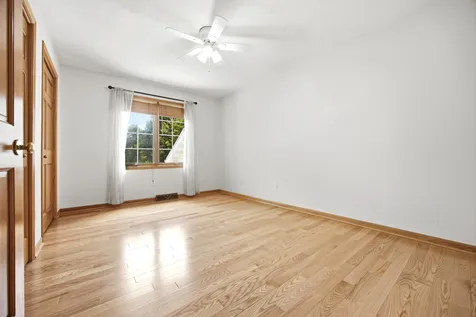 11497 Ridgecrest Drive Roscoe IL 61073