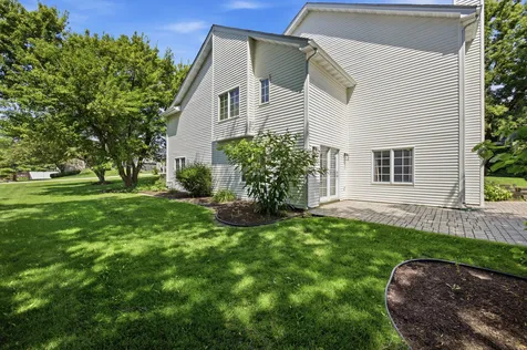 11497 Ridgecrest Drive Roscoe IL 61073