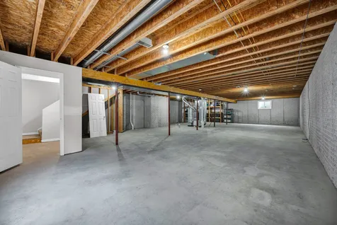 2246 Inez Lane Normal IL 61761