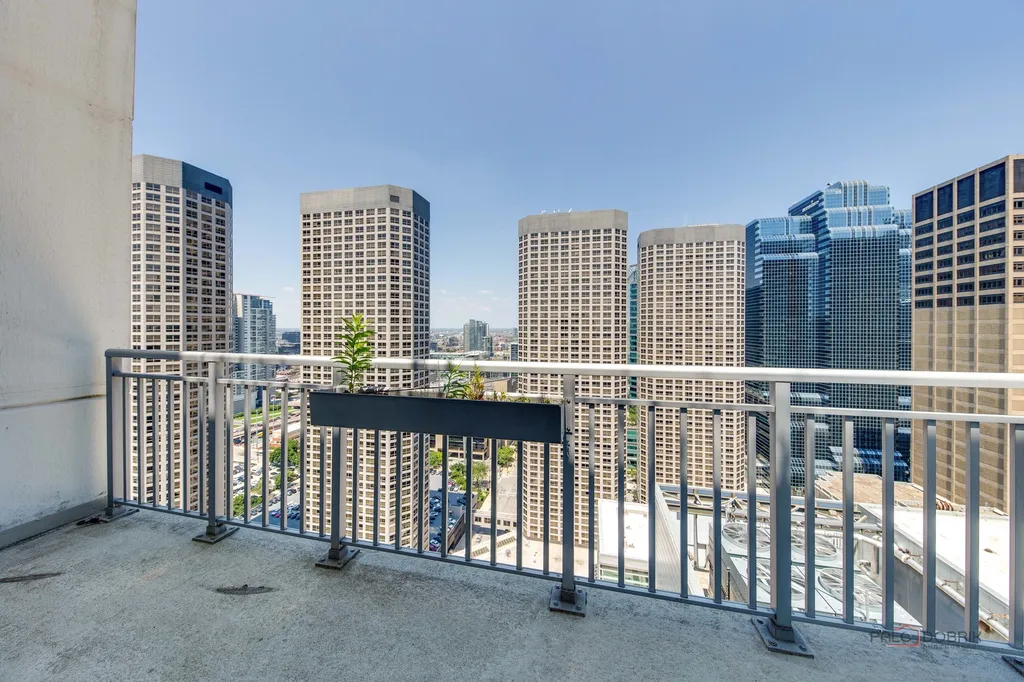 125 South Jefferson Street Chicago IL 60661