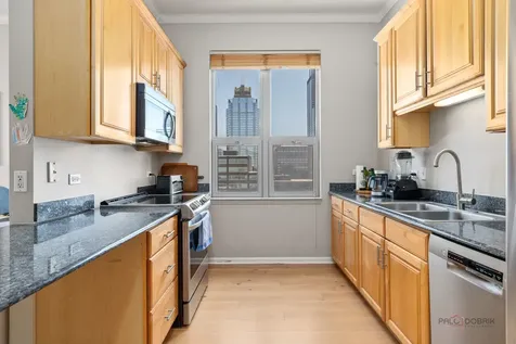 125 South Jefferson Street Chicago IL 60661