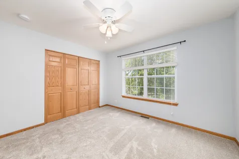 733 Pheasant Trail St. Charles IL 60174
