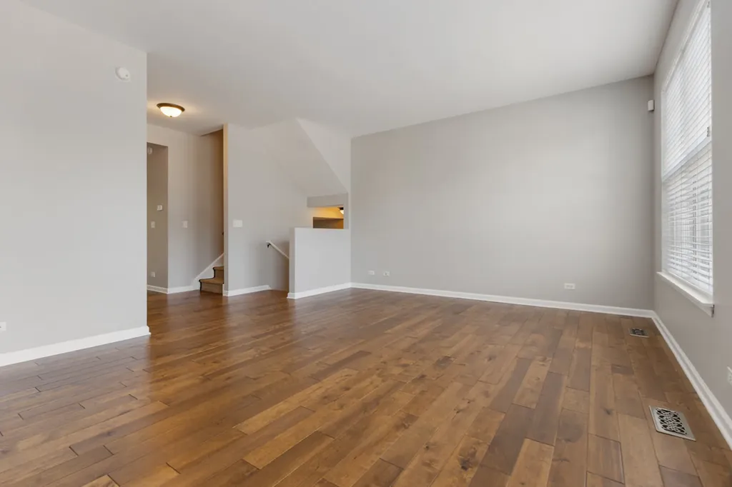 2255 Hudson Circle Aurora IL 60502