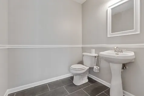 2255 Hudson Circle Aurora IL 60502