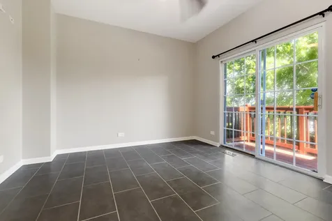 2255 Hudson Circle Aurora IL 60502