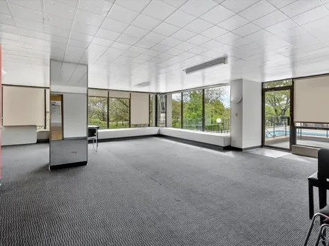 5455 North Sheridan Road Chicago IL 60640