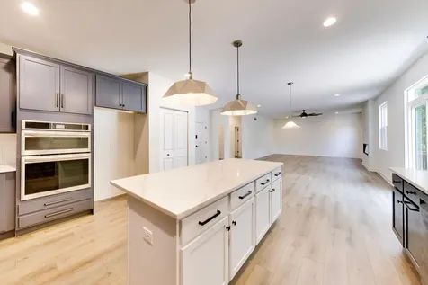495 Timber Oak Lane Yorkville IL 60560