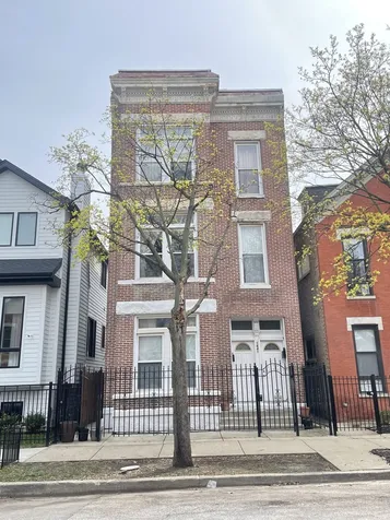 1841 West Superior Street Chicago IL 60622