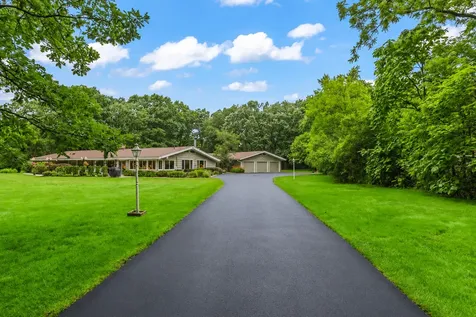 1843 Hanover Lane Flossmoor IL 60422