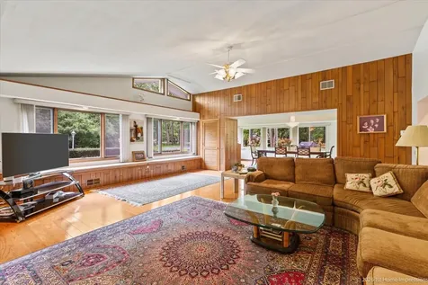 1843 Hanover Lane Flossmoor IL 60422