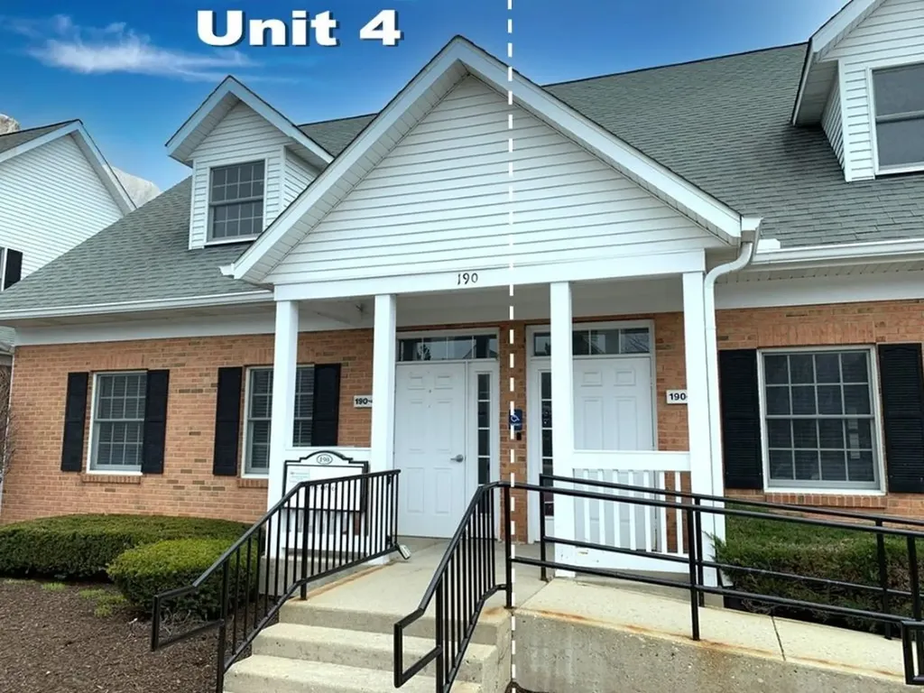 190 Liberty Road Crystal Lake IL 60014