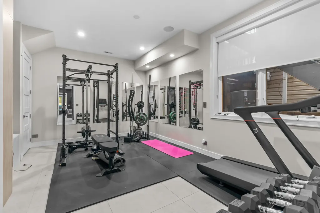1620 West Pierce Avenue Chicago IL 60622