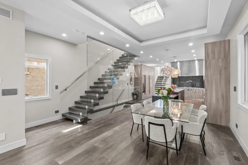 1620 West Pierce Avenue Chicago IL 60622