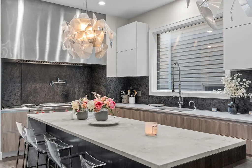 1620 West Pierce Avenue Chicago IL 60622