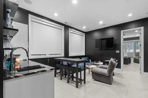 1620 West Pierce Avenue Chicago IL 60622