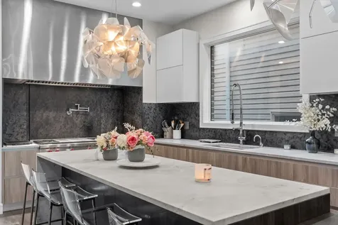1620 West Pierce Avenue Chicago IL 60622