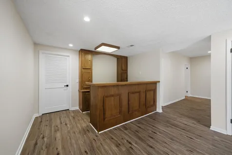 1215 Triple Crown Court Bartlett IL 60103
