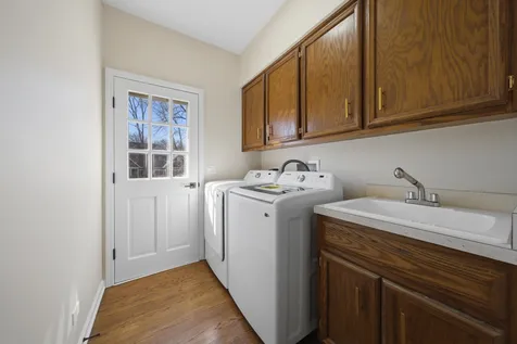 1215 Triple Crown Court Bartlett IL 60103