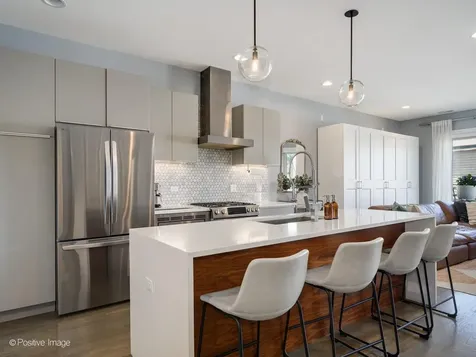 2550 West Fullerton Avenue Chicago IL 60647