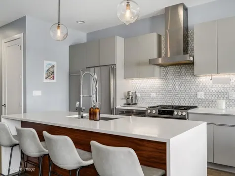 2550 West Fullerton Avenue Chicago IL 60647