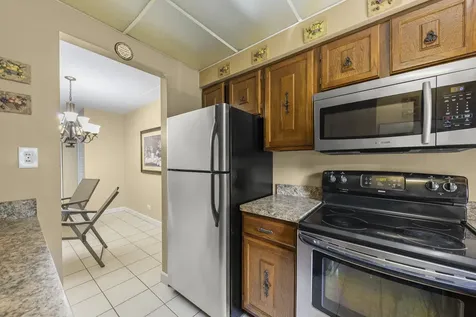 5707 129TH Street Crestwood IL 60418