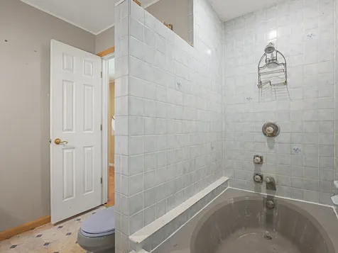 3637 Baxter Road Rockford IL 61109