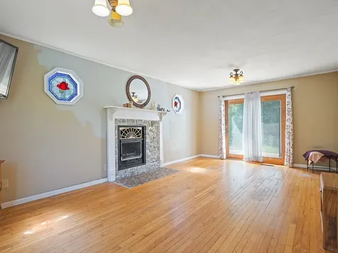 3637 Baxter Road Rockford IL 61109