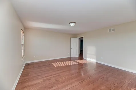 907 Wildflower Drive Shorewood IL 60404
