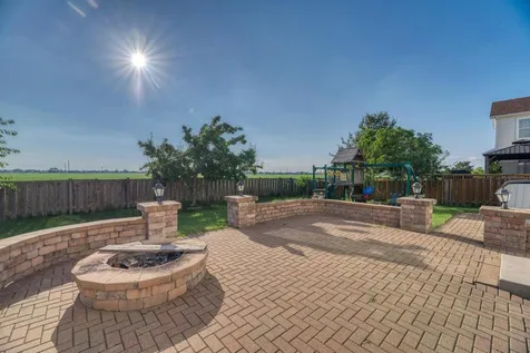 907 Wildflower Drive Shorewood IL 60404