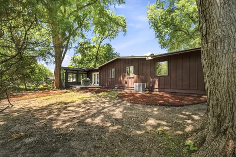 1305 Alicia Drive Morris IL 60450