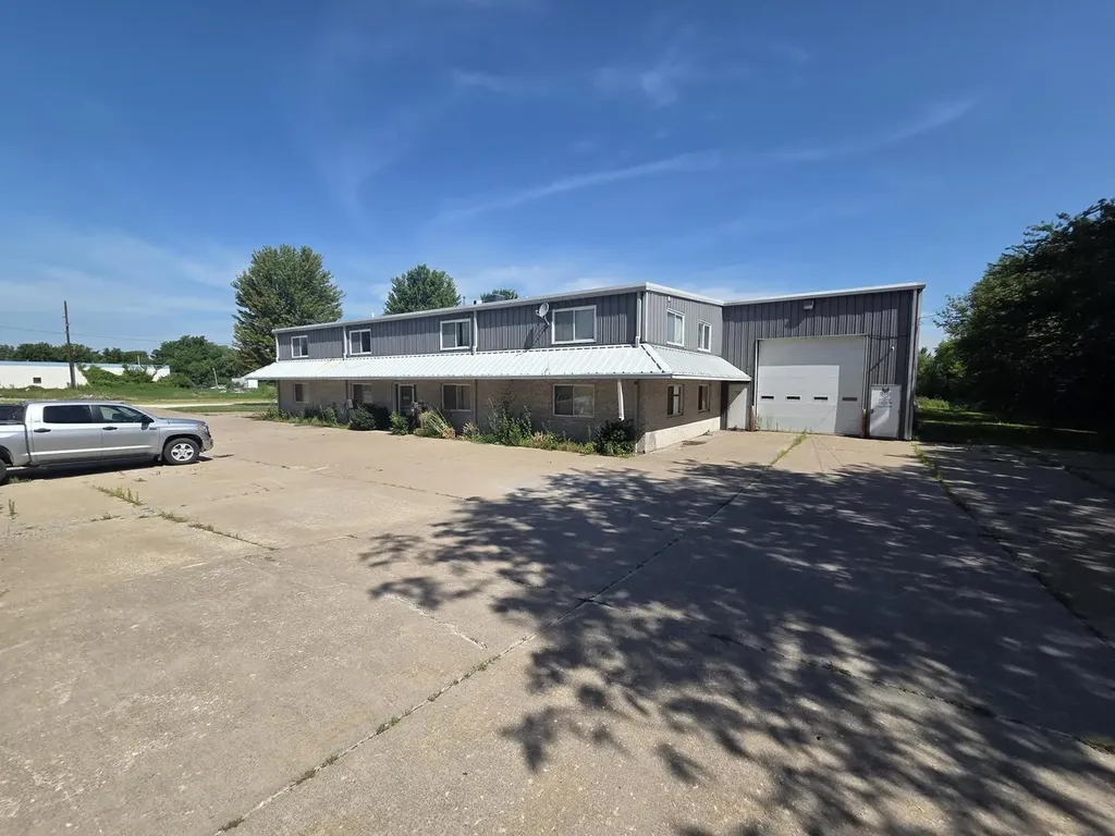 3401 85TH Avenue W Rock Island IL 61201