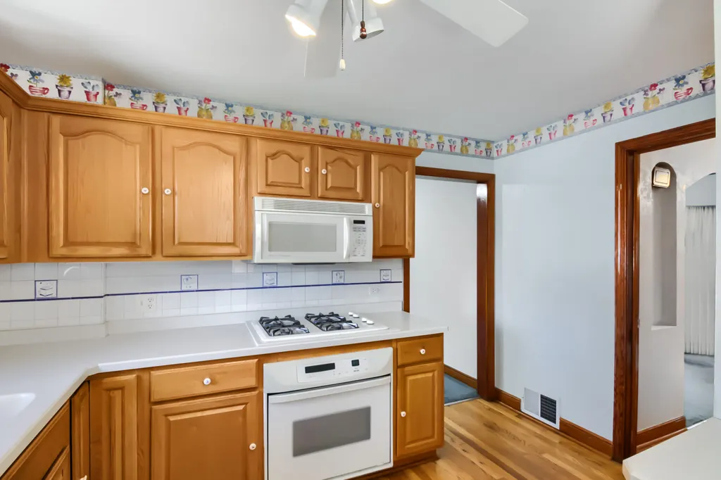 10440 South Hamlin Avenue Chicago IL 60655