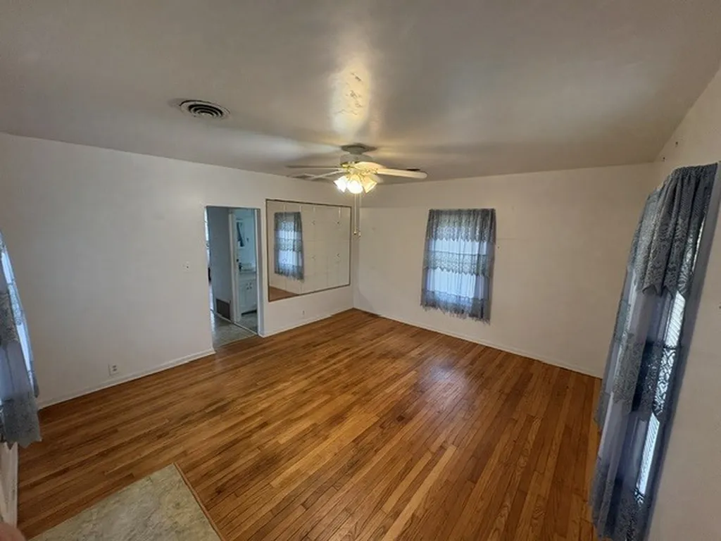 3S471 Pattermann Road Warrenville IL 60555