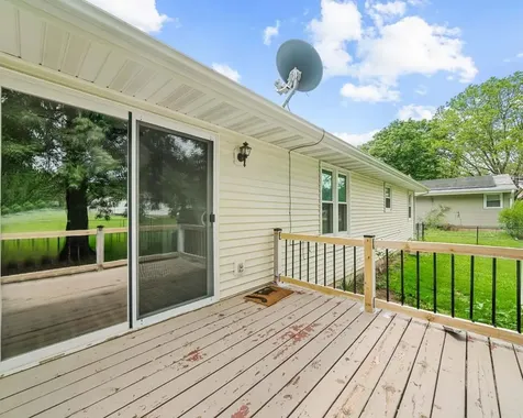 510 West Hitt Street Mount Morris IL 61054