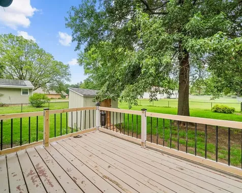 510 West Hitt Street Mount Morris IL 61054