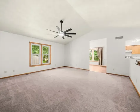 510 West Hitt Street Mount Morris IL 61054