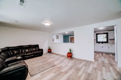 2775 East Riverview Drive Kankakee IL 60901