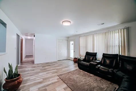 2775 East Riverview Drive Kankakee IL 60901