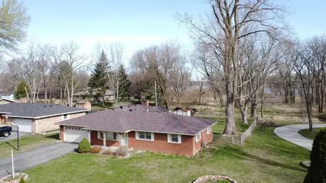 2775 East Riverview Drive Kankakee IL 60901