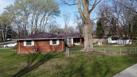 2775 East Riverview Drive Kankakee IL 60901