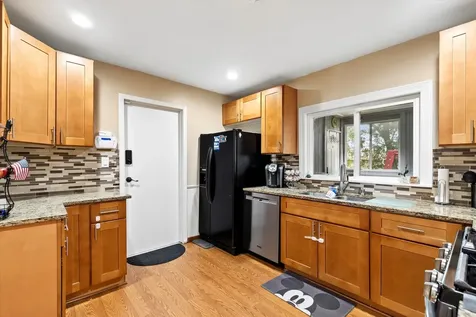 5701 Bedford Court Hanover Park IL 60133