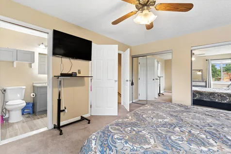 5701 Bedford Court Hanover Park IL 60133