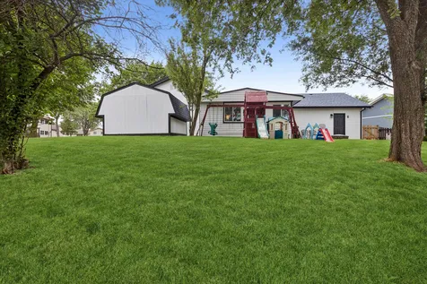 5701 Bedford Court Hanover Park IL 60133