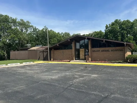 1645 Blackhawk Boulevard South Beloit IL 61080