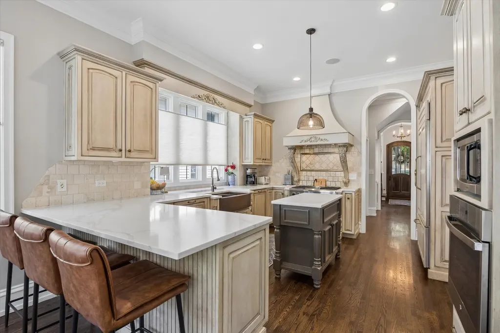 620 South Bruner Street Hinsdale IL 60521