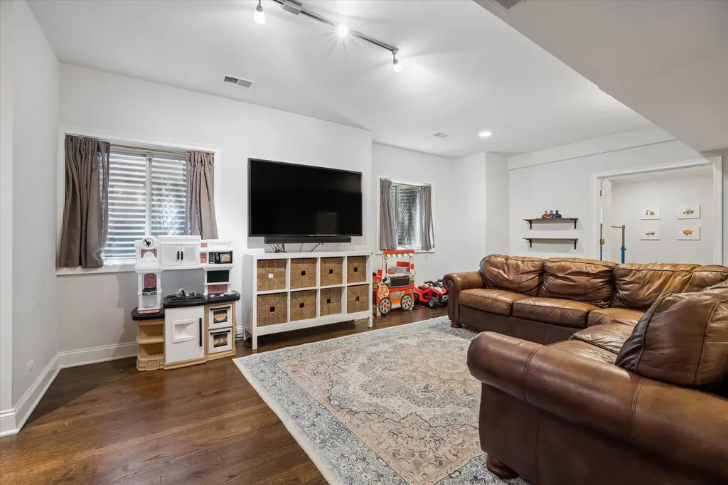 620 South Bruner Street Hinsdale IL 60521